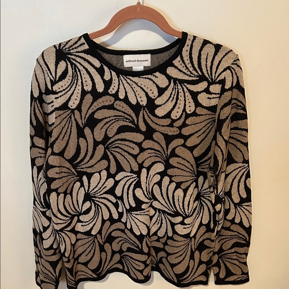 Alfred Dunner Black and Cream Patterned Long Sleeve Sweater